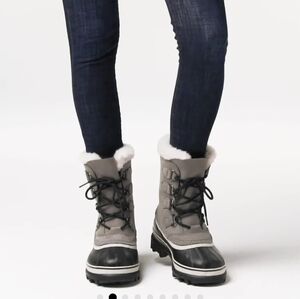 Sorel Carnival Boots Size 8